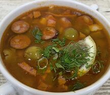 Солянка мясная сборная