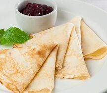 Блины с джемом