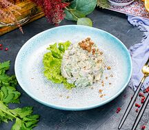 Салат с языком и огурцами