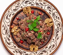 Лобио с орехами
