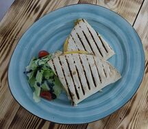 Кесадилья с курицей