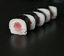 Классический с тунцом