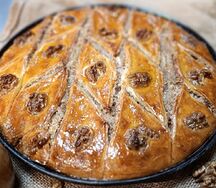 Пахлава с мёдом и орехами