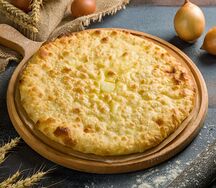 Осетинский пирог с сыром и луком