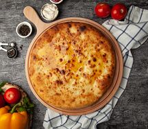 Осетинский пирог с сыром и грибами