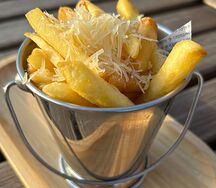 Фри с трюфелем и пармезаном