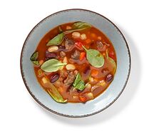 Суп из баранины с фасолью и овощами
