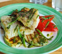 Треска с овощами гриль