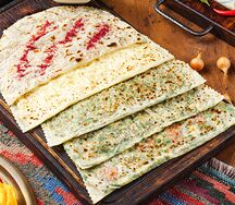 Кутаб с зеленью и сыром