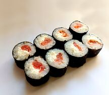 Ролл Чиз маки с лососем