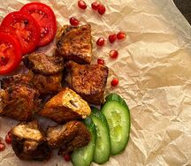Шашлык из cвинoй шеи
