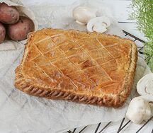Пирог с картофелем и грибами малый