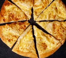 Хачапури по-мегрельски