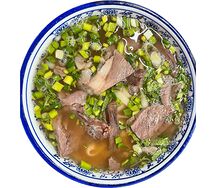 Срезанная лапша с говядиной