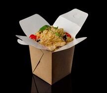 Рис чесночный с лососем и овощами