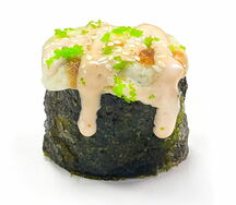 Гункан запеченный с крабом