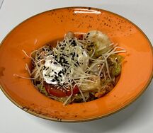 Ям Кай с яйцом пашот