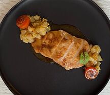 Стейк из индейки с яблочным чатни