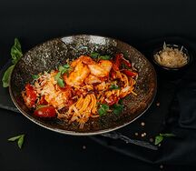 Спагетти с креветками