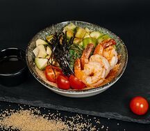 Поке с креветками и кускусом