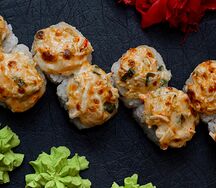Запеченный ролл Цезарь