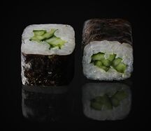 Маки-ролл с огурцом