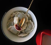 Вареники ручной лепки с вишней