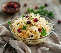 Салат Провансаль с клюквой