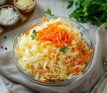 Капуста квашеная с зеленью