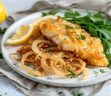 Минтай с луком фри