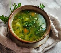 Суп из шпината с яйцом