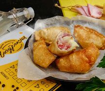 Чебурекми с ветчиной и сыром