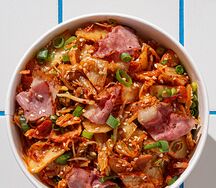 Бекон и капуста кимчи