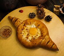Хачапури по-аджарски