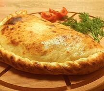 Кальцоне с говядиной