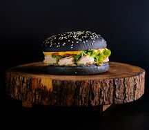Бургер с креветкой