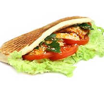 Шаурма в пите с цыпленком чили