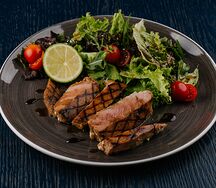 Стейк из тунца