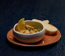 Креветки тигровые с соусом Том ям