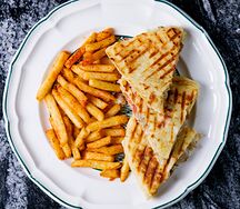 Скипасти со свининой