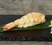 Суши с креветкой