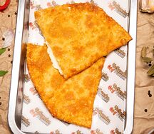 Чебурек с сыром