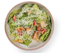 Салат Цезарь с курицей 