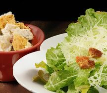 Комбо Салат Цезарь грибной и картофель айдахо