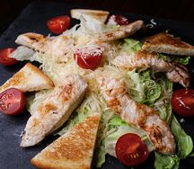 Цезарь с куриной грудкой