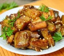 Баклажаны со сладким перцем и чесноком