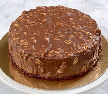 Торт Карамельный с арахисом
