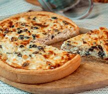 Киш с курицей и шампиньонами