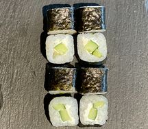 Ролл с огурцом и сыром