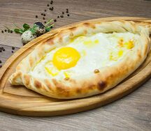 Хачапури по-аджарски